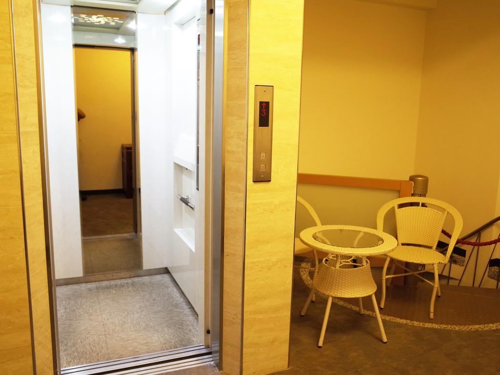 Dong Gang Li Yuan Homestay Donggang Luaran gambar